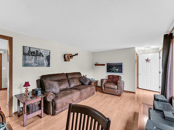 5th image of N1191 Walworth ROAD