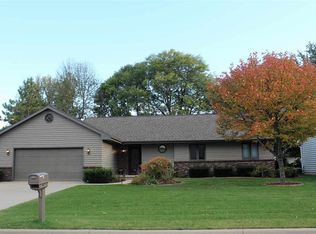 4727 W Periwinkle Ct, Appleton, WI 54914