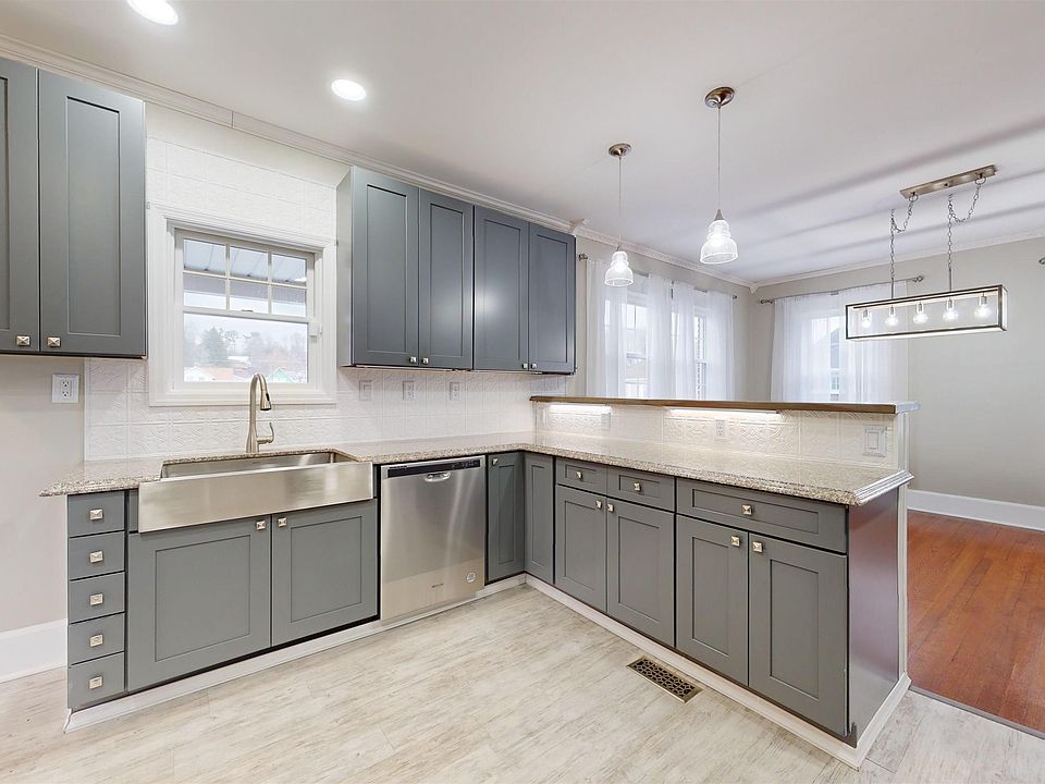 1207 Country Club Rd, Fairmont, WV 26554 Zillow