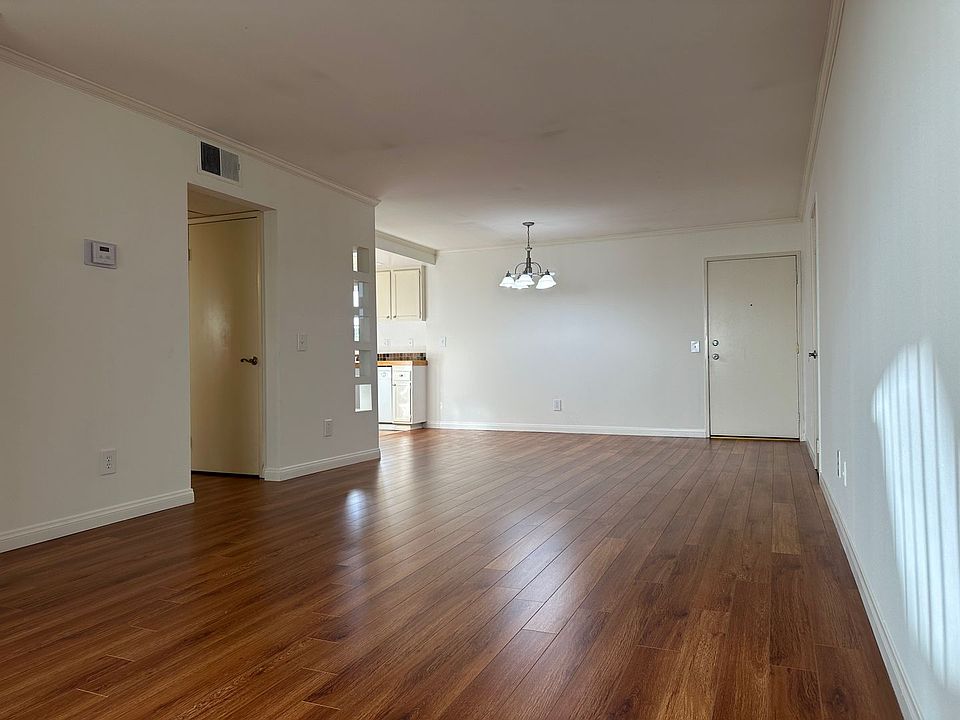 1st image of 10825 Blix St APT 205