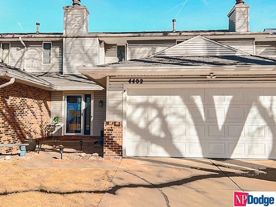 1st image of 4402 Waterbury Ln