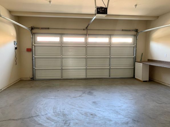 251 Slate Ave, Hollister, CA 95023