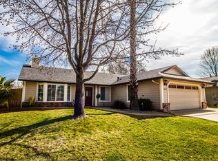 1909 Trumpet Dr, Redding, CA 96003