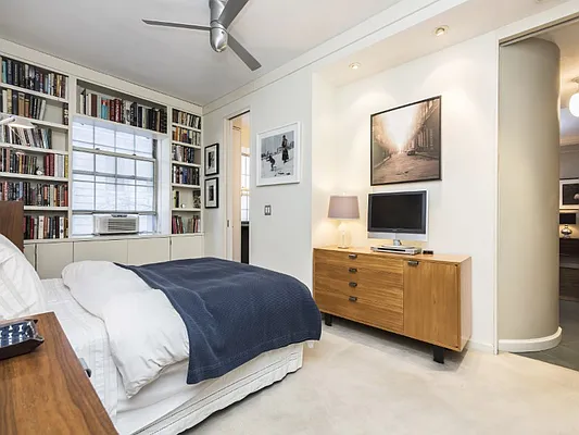 Sold by Sotheby's International Realty | media 14