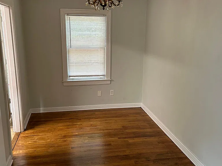 4904 Princeton Dr — Photo 5
