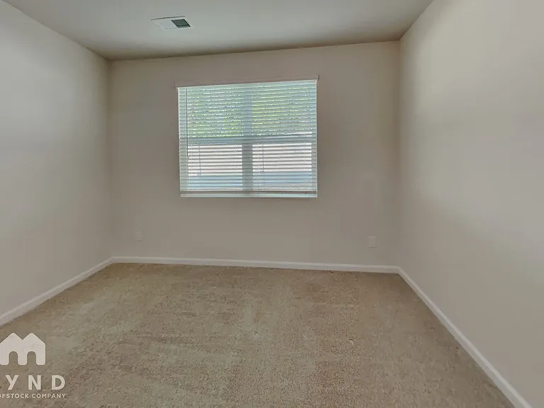 215 Grove Gate Ln #- — Photo 16