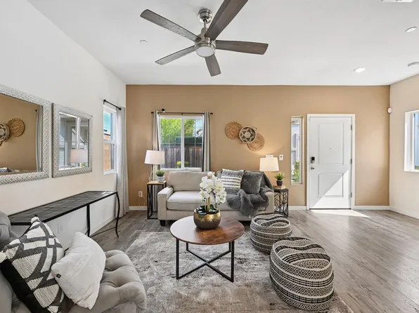 5313 Cumberland Dr, Roseville, CA 95747
