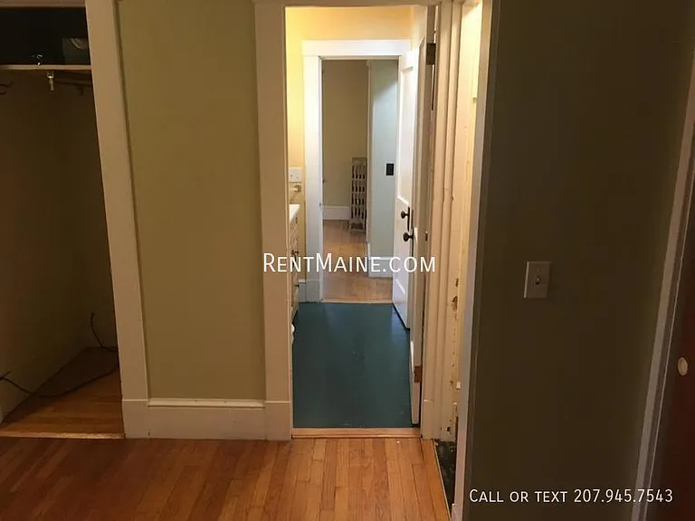148 Essex St #8 — Photo 10
