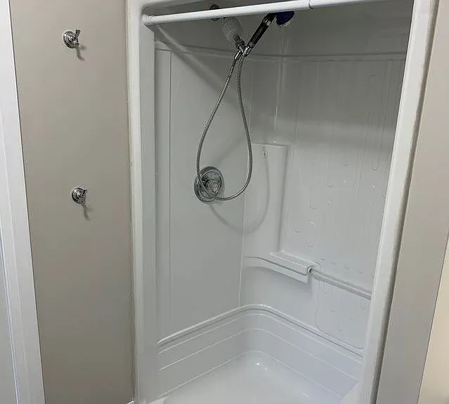 73 Logan Ct #UPPER — Photo 16
