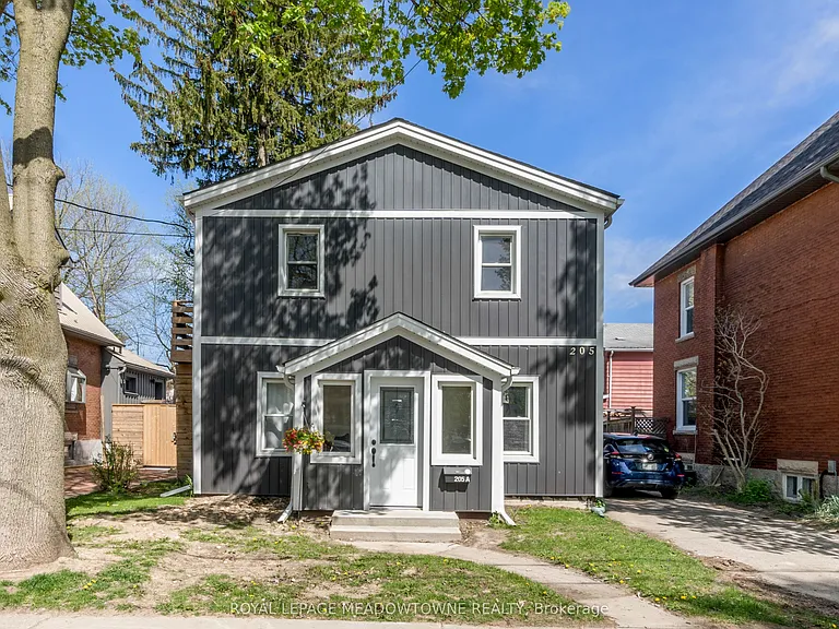 205 Liverpool St #A — Photo 1