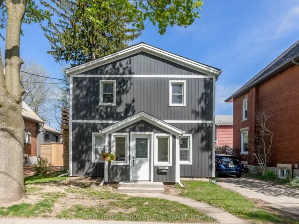 205 Liverpool St #A, Guelph, ON N1H 2L6