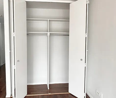 Rented by Compass | media 14