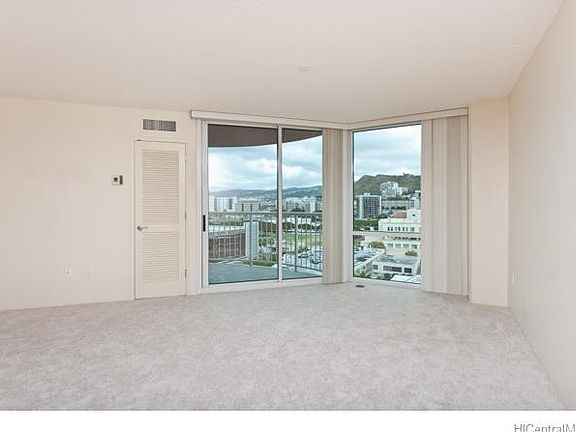 4th image of 801 King St #1207
