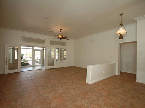5th image of 10428 Broom Hill Dr