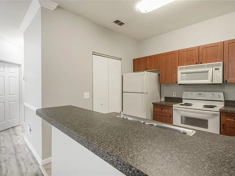 2262 Chianti Pl #5-0526 — Photo 16