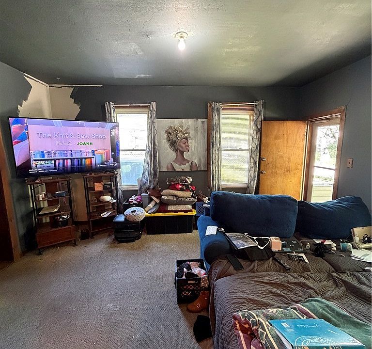 3692 E 52nd St, Cleveland, OH 44105 | MLS #5207176 | Zillow