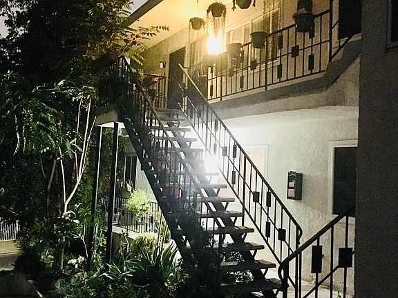 4th image of 5357 Newtonia Dr APT 6