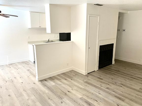 5th image of 5135 El Camino Ave #31
