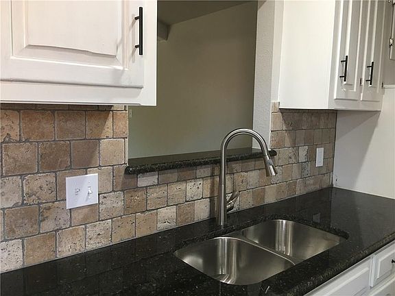 3rd image of 1341 Kirnwood Dr