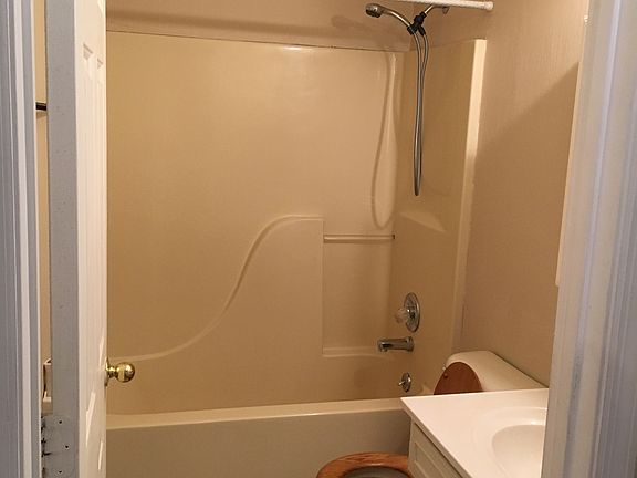 2nd image of 667 Blackberry Ln