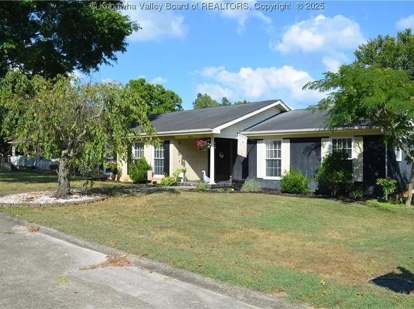 7003 Valley Brook Dr, Charleston, WV 25312