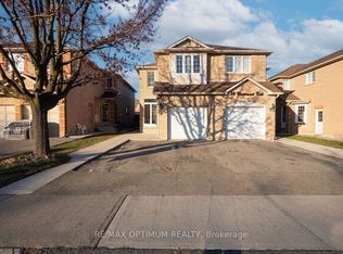 26 Tumbleweed Trl, Brampton, ON