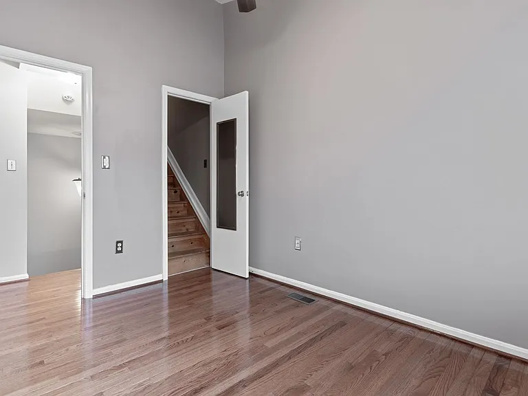 48 Avonshire Ct — Photo 11