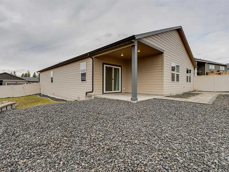 8207 S Avery Rd — Photo 32