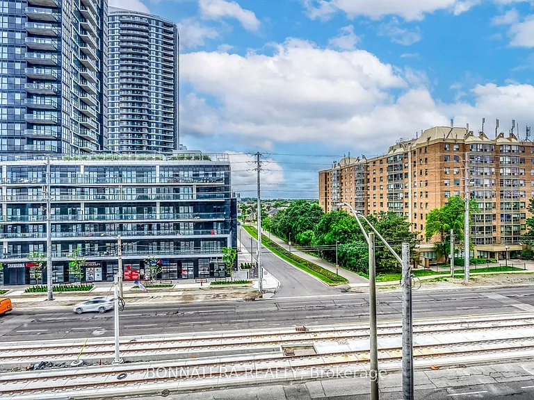 5105 Hurontario St #408 — Photo 19