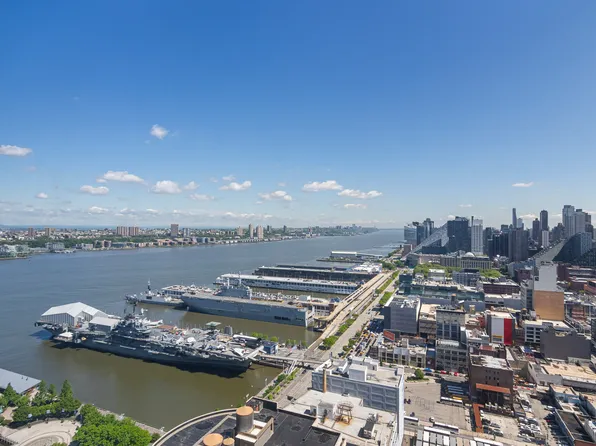 635 West 42nd Street 37D image 11 of 11
