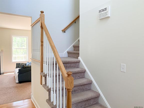 3rd image of 17 Ironwood St