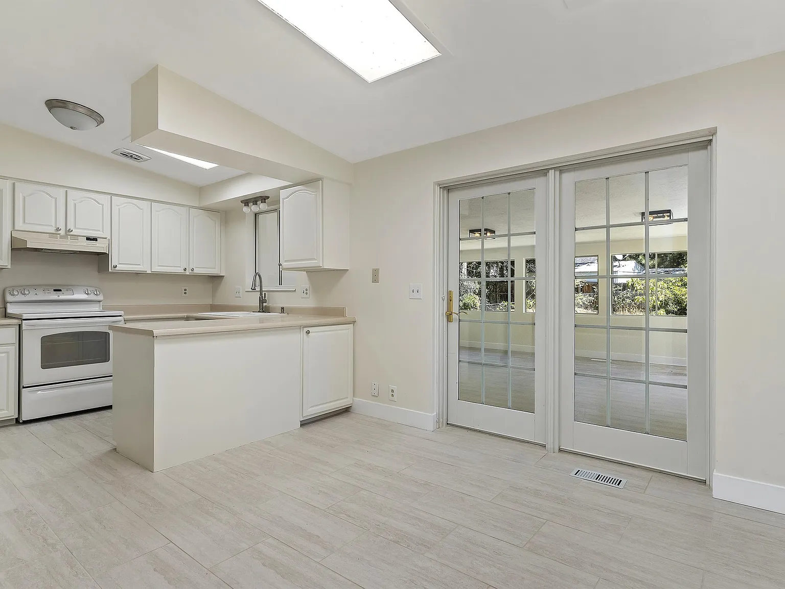 7841 Da Vinci Drive - 1 — Photo 4
