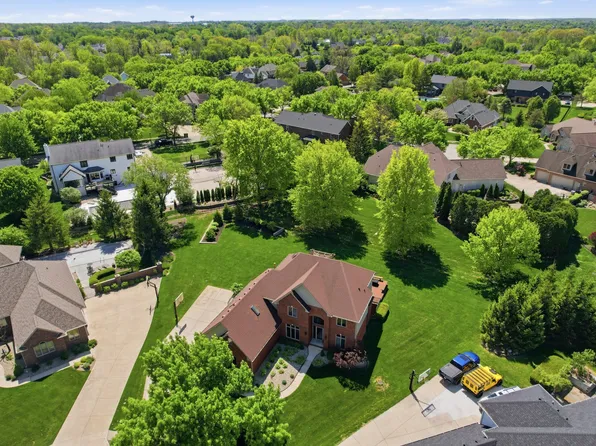 1240 Eagle View Ct, Greenwood, IN 46143
