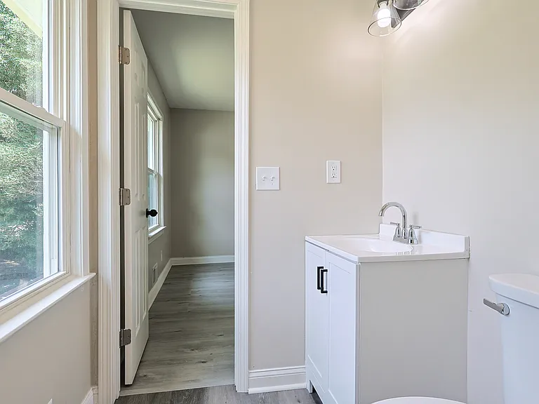 1295 Morrow Rd — Photo 14