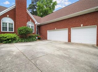 4504 Bogan Gates Trl, Buford, GA 30519