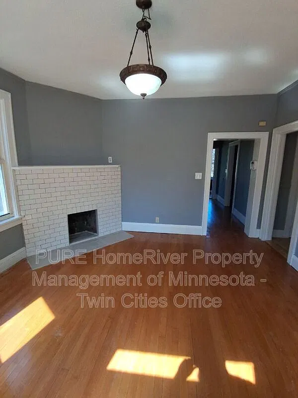 1972 Minnehaha Ave E — Photo 1