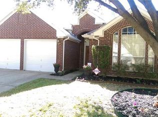 7604 Parkside Trl, Fort Worth, TX 76137