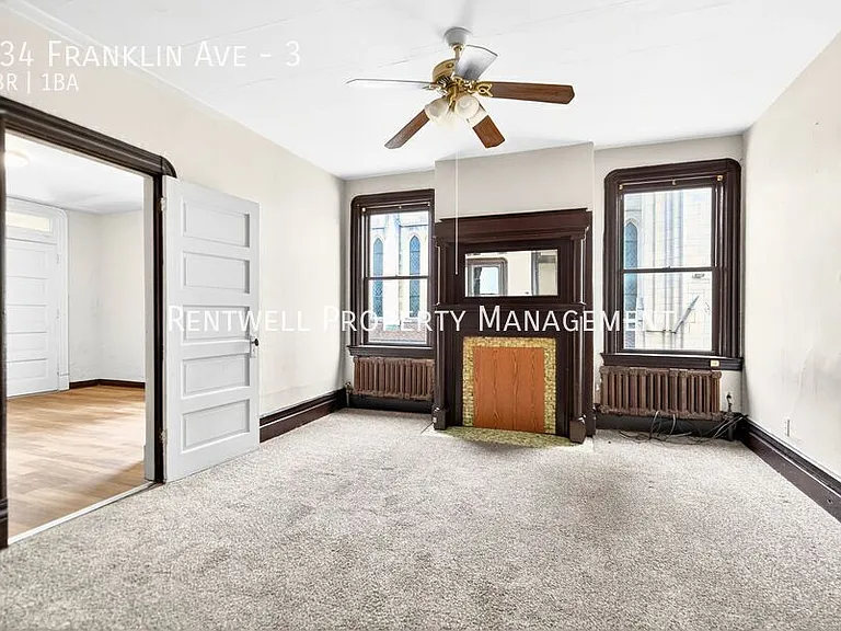 734 Franklin Ave #3 — Photo 7