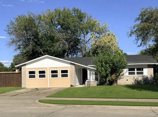 618 N Yale Dr, Garland, TX 75042