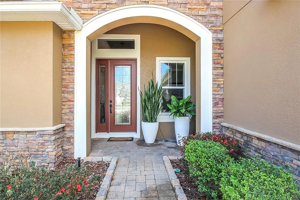 4 bed, 4.5 bath, 3510 sqft, $4,600 — Photo 2