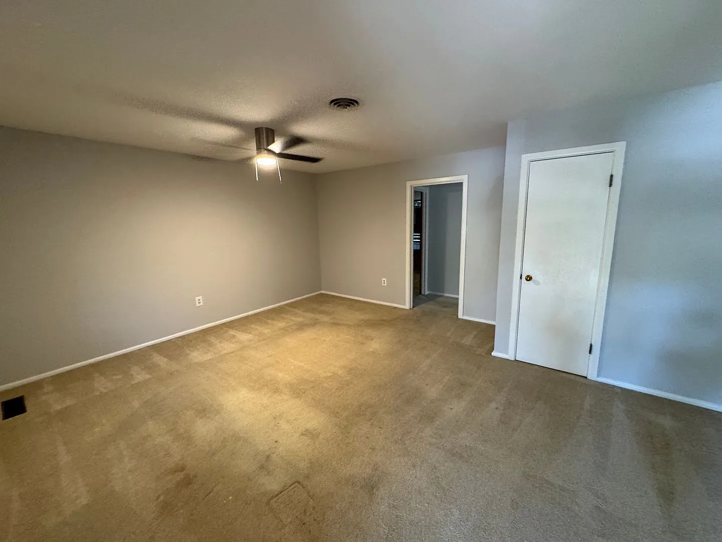 Spacious Central Waco Home — Photo 4