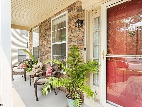 2nd image of 7 Hughes Road