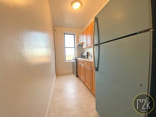 Rented by Realty 2000 Corp | media 1