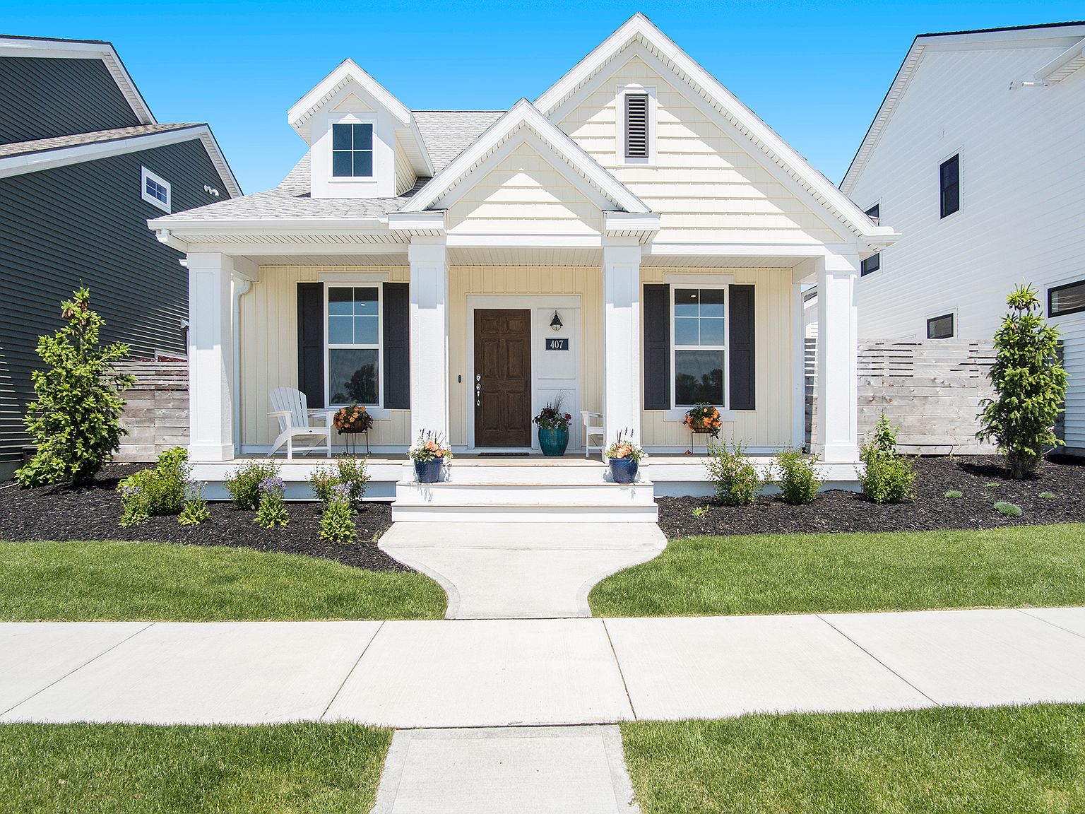 The Mackinaw Plan, Macatawa Legends