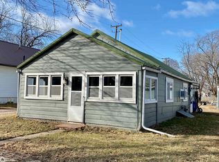 302 Walnut St, Shenandoah, IA 51601