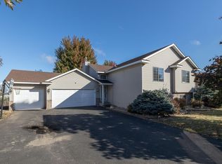 4771 Aspen St, Hampton, MN 55031