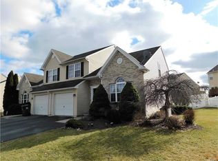 2310 Juniper Dr, Coplay, PA 18037
