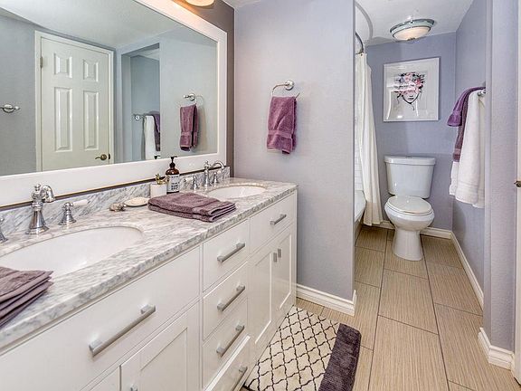 5th image of 2040 Los Feliz Dr