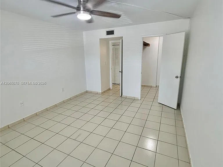 5201 NW 7th St #202 — Photo 15