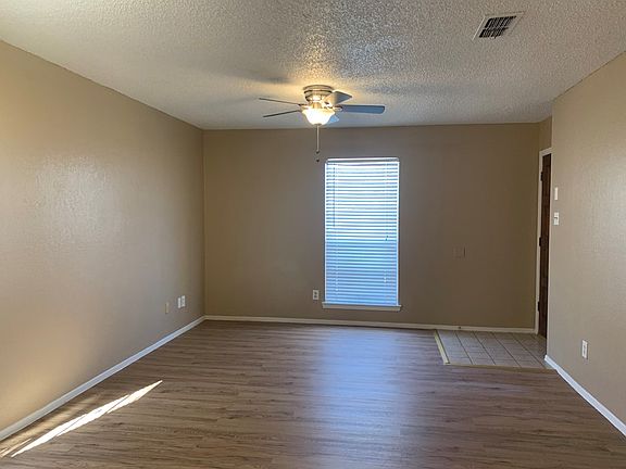 3rd image of 4801 Bedford Ave